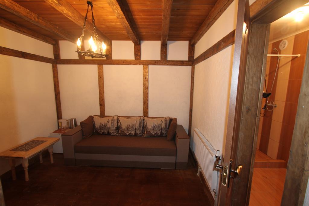 Gostynets Hotel Yaremche Room photo